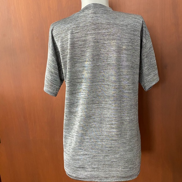 Rachel Roy silver/gray shirt - Picture 3 of 4